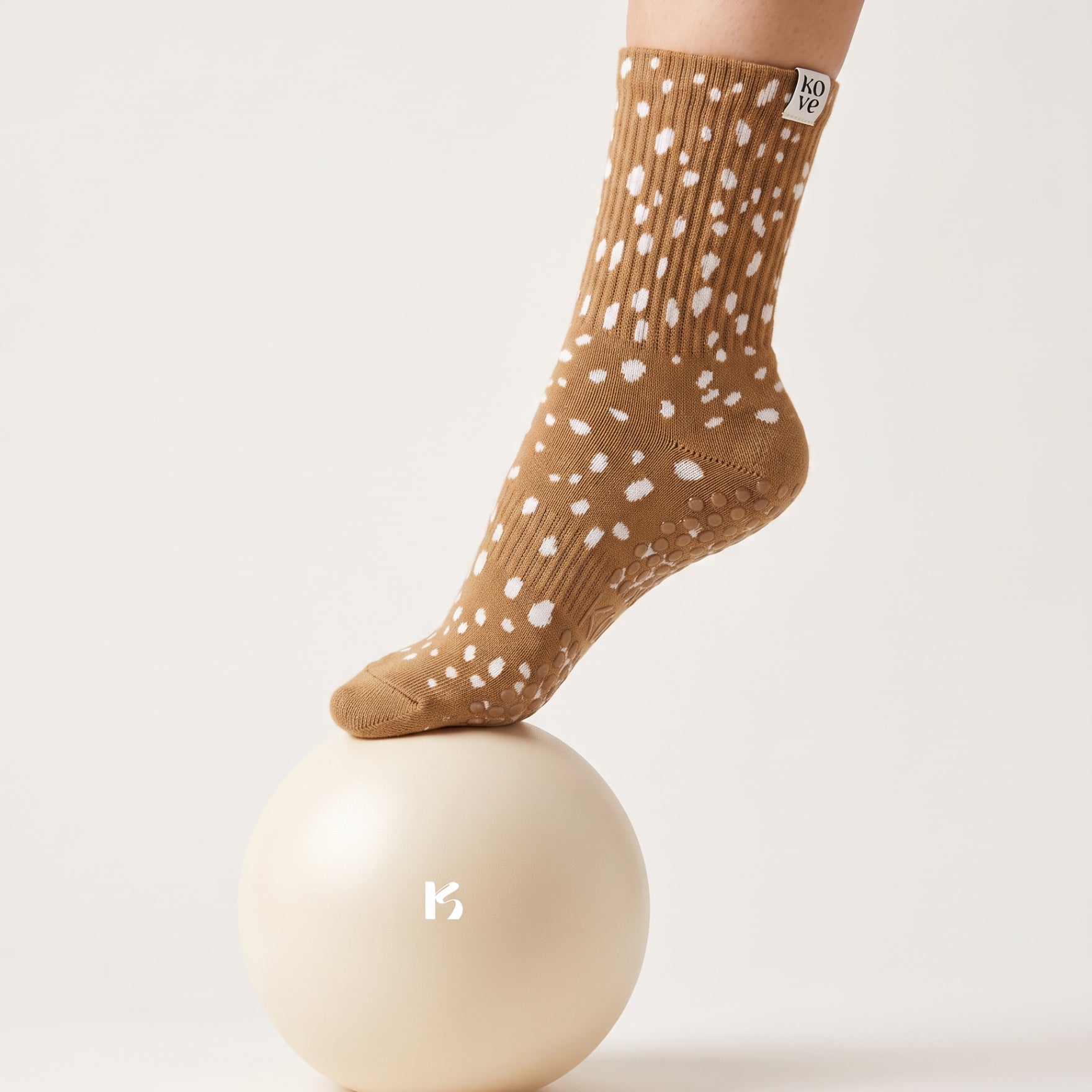 Fawn - Grip Socks